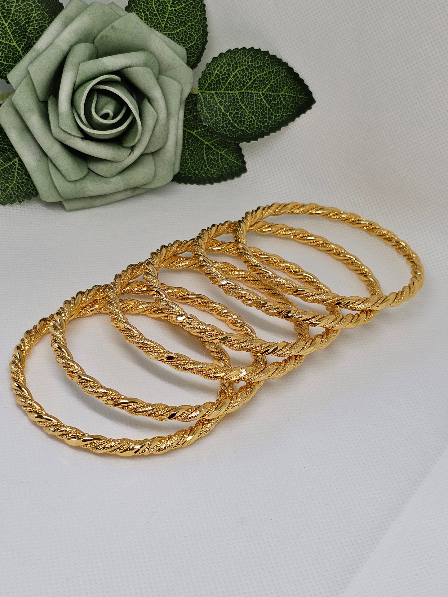 Set of 6 Bangles