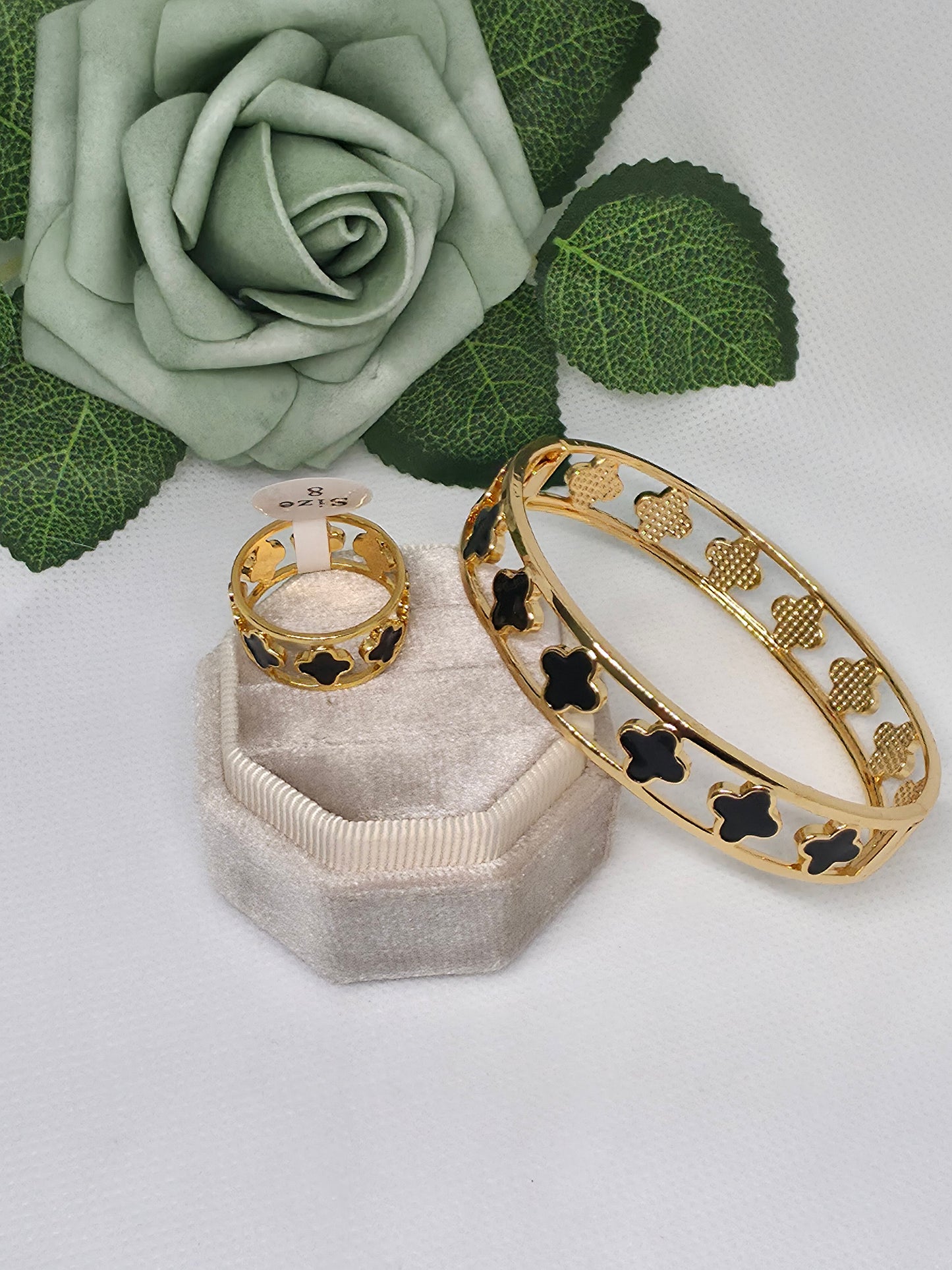 Bangle & Ring