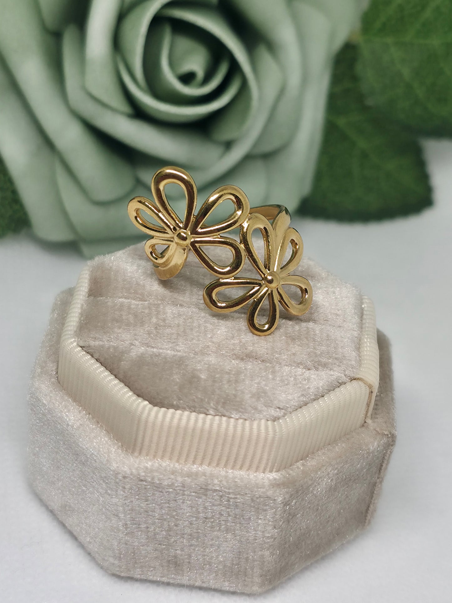 Flower Ring