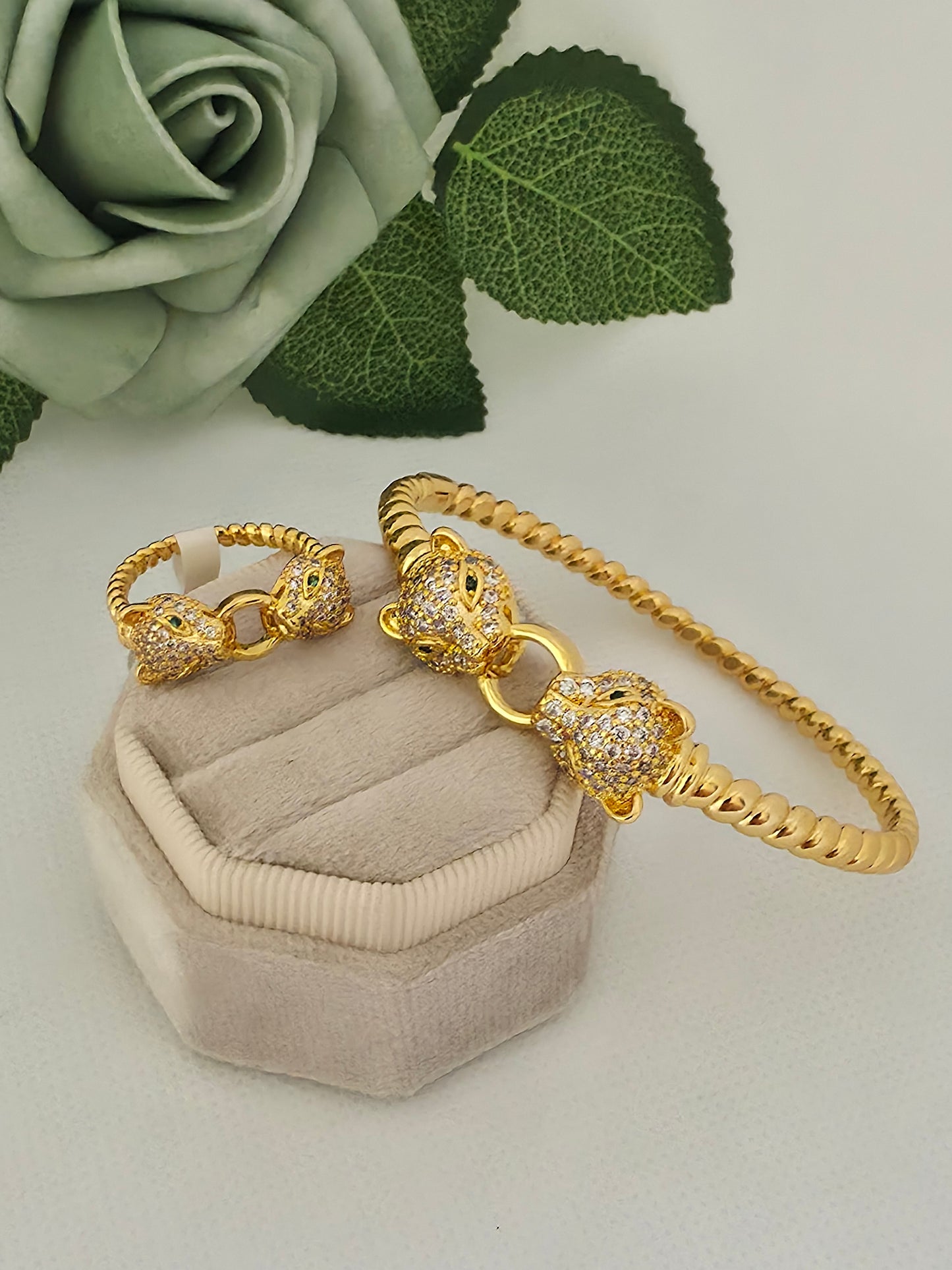 Bangle & Ring